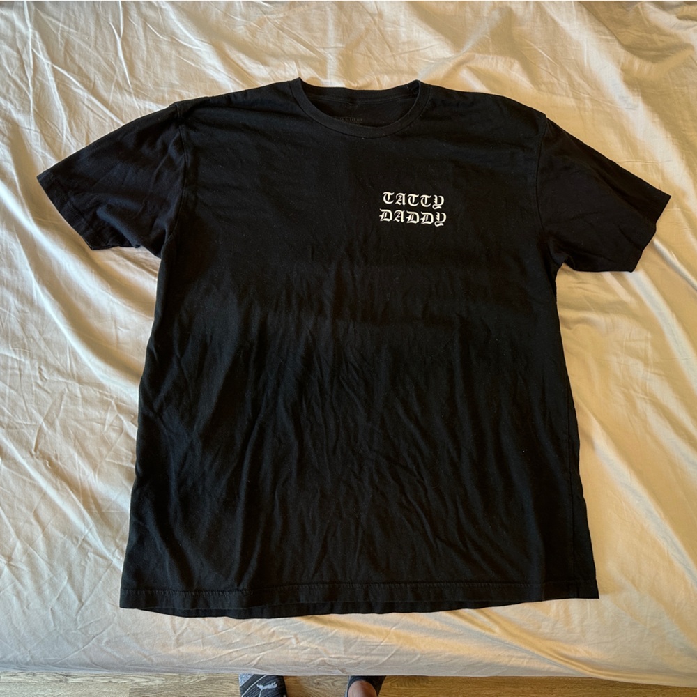 Hubs & Hers Tatty Daddy Tee Size XXL ($34)